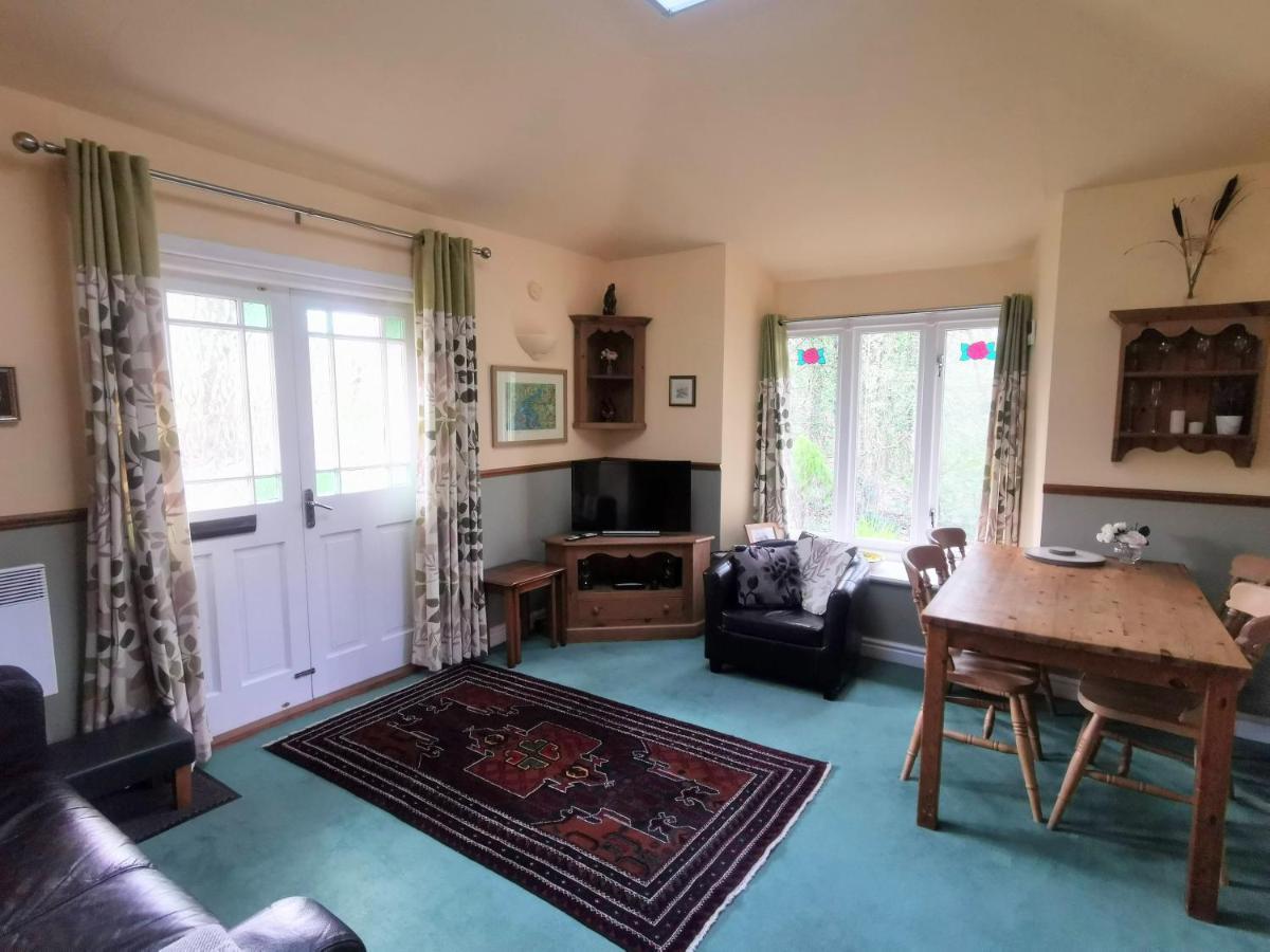 Rose Cottage, Meathop Grange Extérieur photo